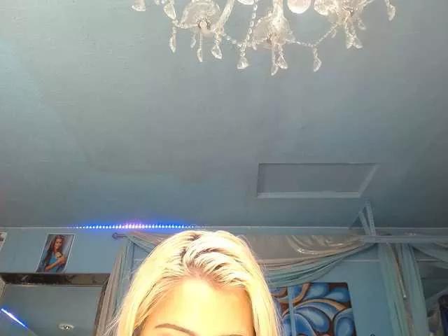 Freechat adrianna_fox on BongaCams
