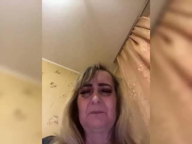 Offline Alina1965 on BongaCams