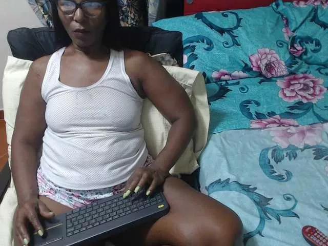 Offline alisse27 on BongaCams