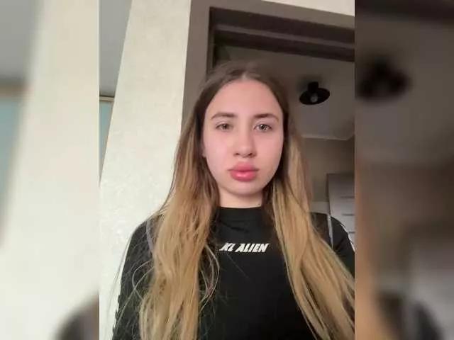 Freechat alizii on BongaCams