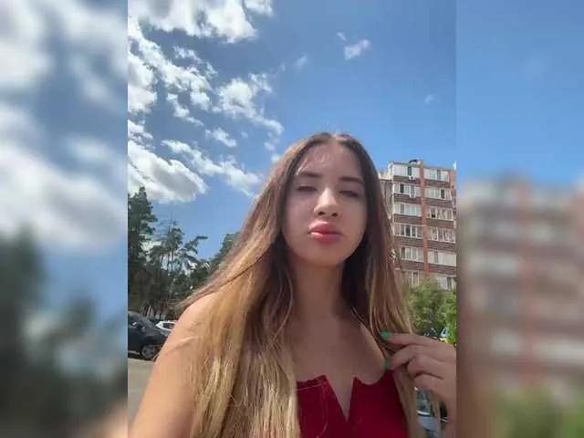 Freechat alizii on BongaCams