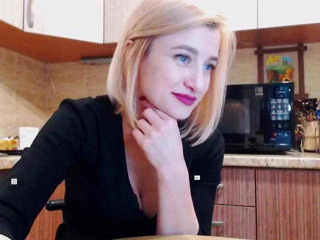 Offline alya555 on BongaCams