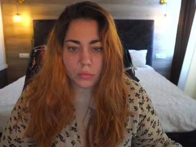 Offline AmazonkaStarrr on BongaCams