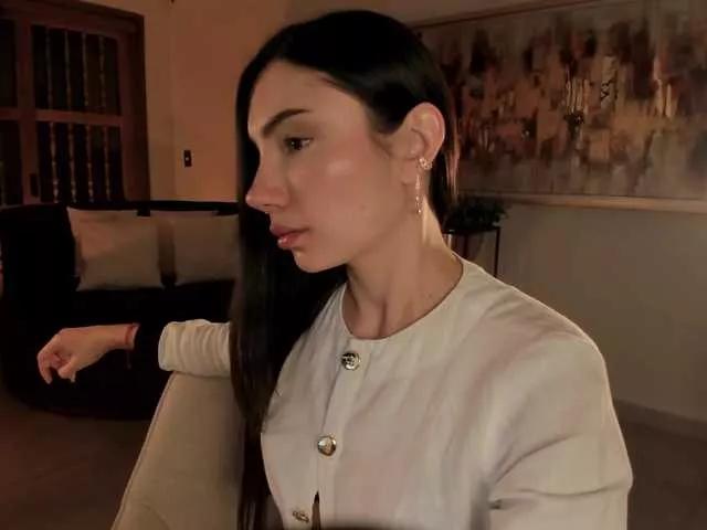 Offline AmyArmstrong on BongaCams