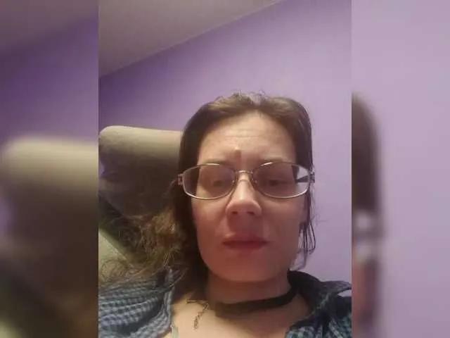 analiMilana — I like it when people look at me