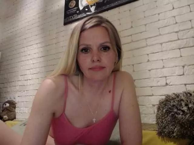 Offline AngelAlone on BongaCams