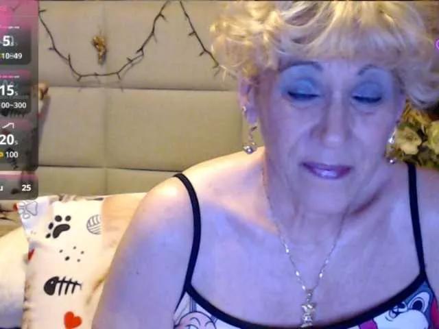 Offline ANGELGRANNY on BongaCams