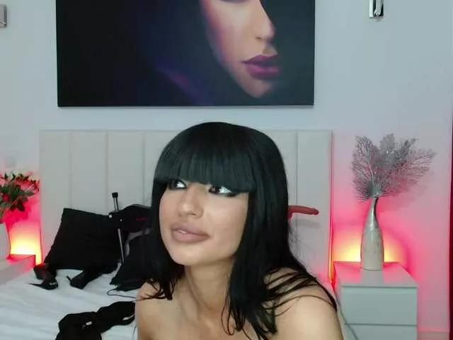 Offline AnnaRos on BongaCams
