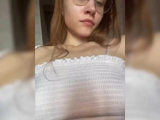 Offline Armura on BongaCams