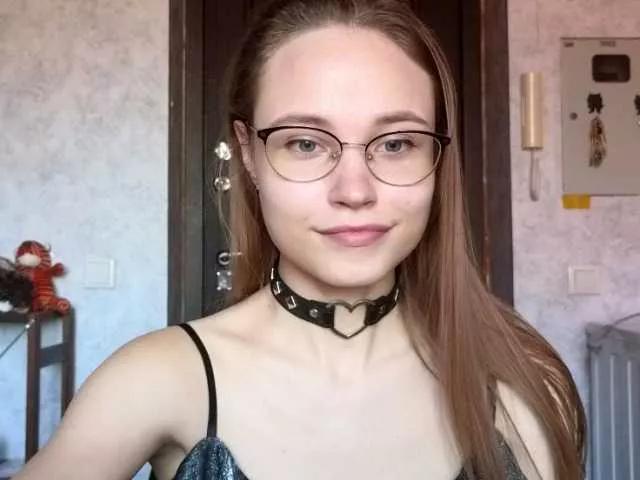 Offline Armura on BongaCams