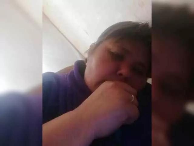 Freechat AthomeTi on BongaCams