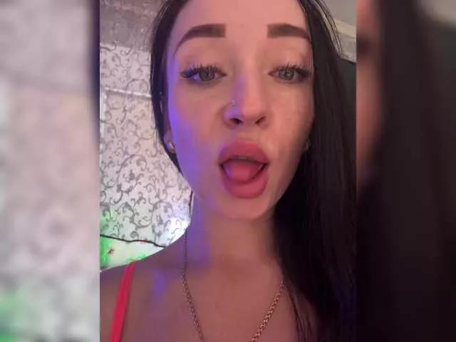 Freechat AureliyXXX on BongaCams