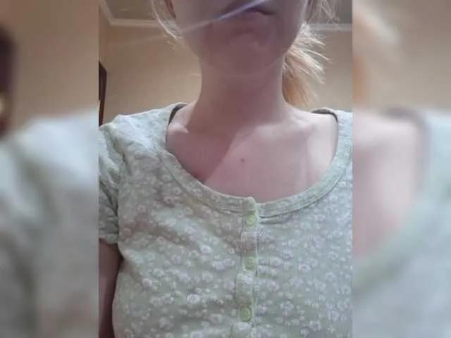 Intense Belosneshkaaaaaa from BongaCams gets her build fucked onwebcam! Belosneshkaaaaaa from BongaCams