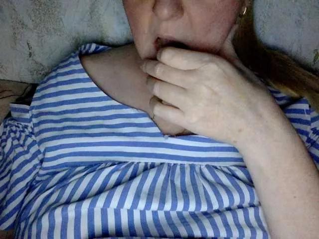 Offline BlondyVio on BongaCams