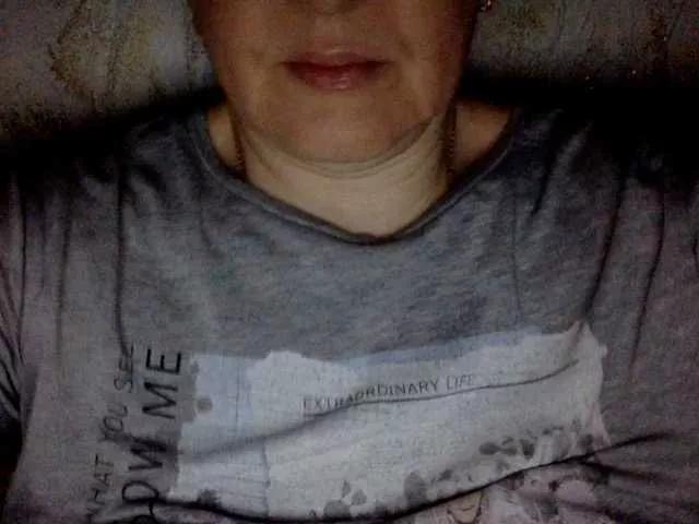 Offline BlondyVio on BongaCams