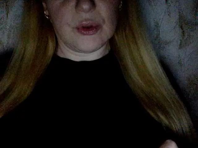 Offline BlondyVio on BongaCams