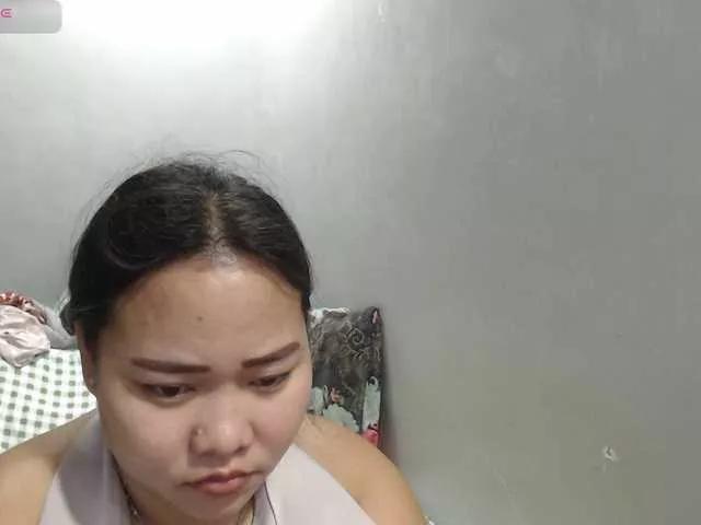 Offline BubbleButtPinay on BongaCams