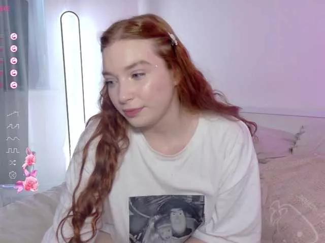 Freechat cinnabongirl on BongaCams