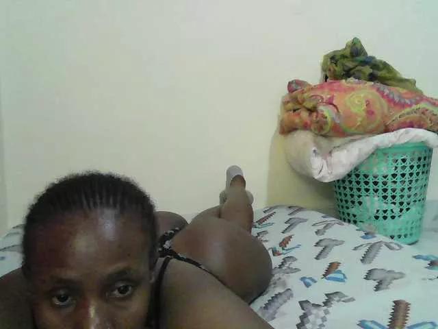 Freechat cutelizah on BongaCams