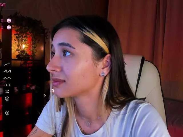 Offline DarlaBelle on BongaCams