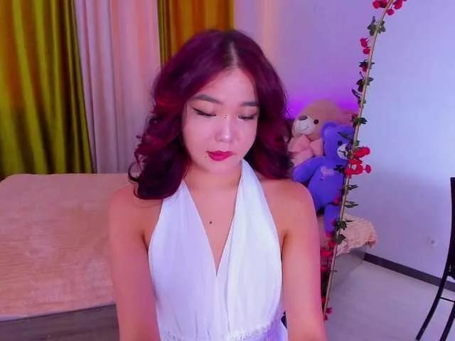 Offline Dollyiaa on BongaCams
