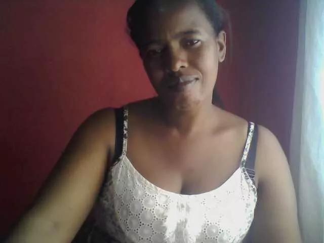 Freechat Edwiga on BongaCams