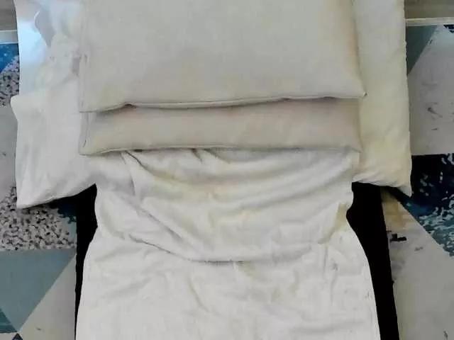 Freechat Eilin-clio on BongaCams