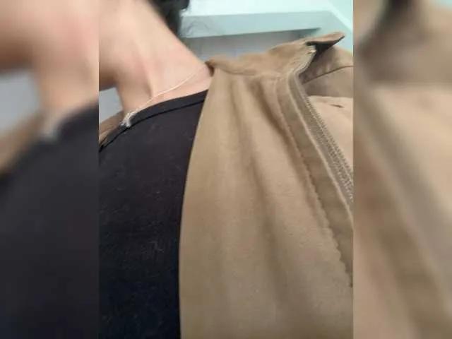 BongaCams EllaThorne is Freechat EllaThorne — I like older and smart men who give ma a good orgasm with his big cock