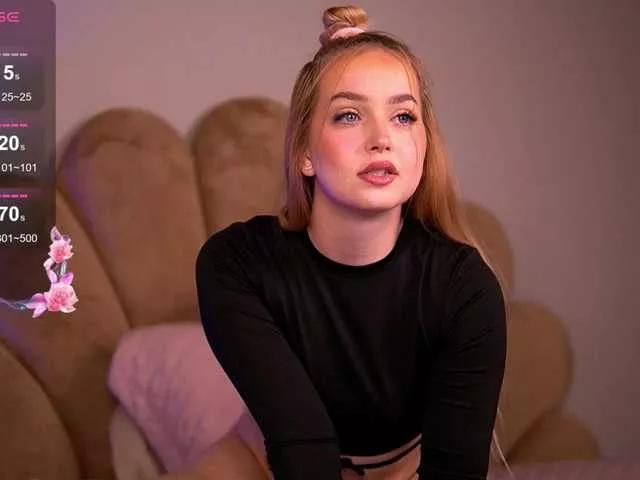 Offline ElysaWetxx on BongaCams