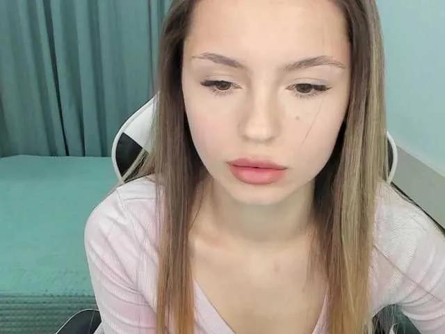 BongaCams EmilySkout is Freechat EmilySkout — When they want to make you happy, they use their intelligence, attention, kindness, generosity, care, and honesty.