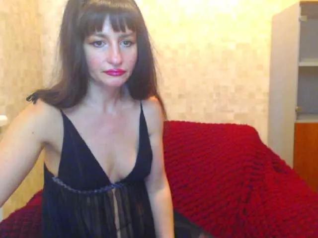Offline EvaLive1133 on BongaCams