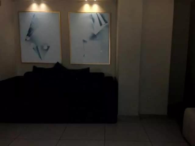 Offline EveBenson on BongaCams