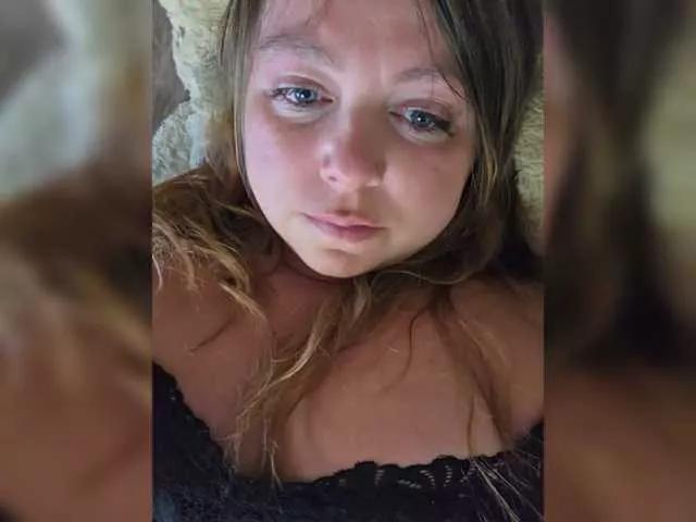 BongaCams HairyCrotch is Freechat HairyCrotch — Kind and smart men with a good sense of humor can charm me very quickly - if you are one of them, I'm glad to have you in my room