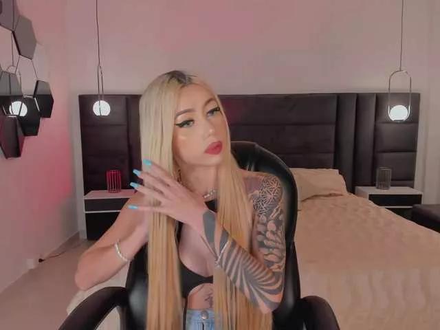 Offline HannaConnor on BongaCams