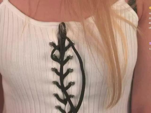 Offline ilittleheara on BongaCams