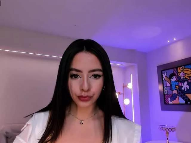Offline IsabellaMoreau on BongaCams
