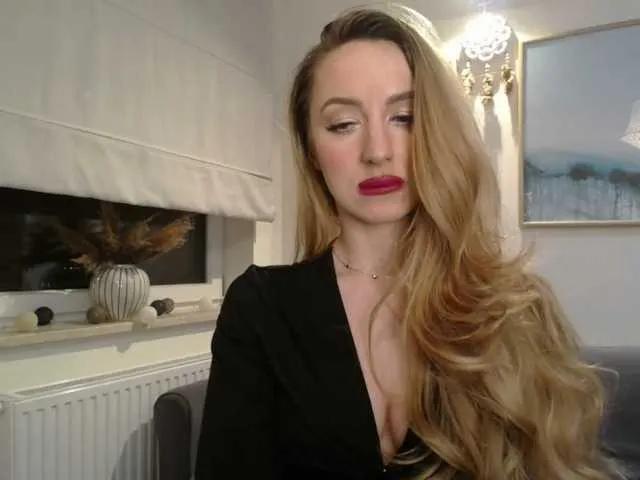 Offline JulietteGlow on BongaCams