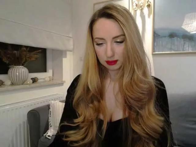 Offline JulietteGlow on BongaCams