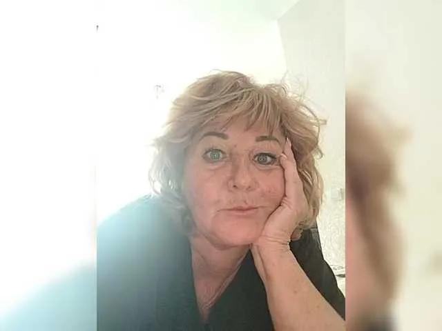 BongaCams KarinkaSweet is Freechat KarinkaSweet — Men who know the value of female pleasure are persistent in getting it and are open to experimentation. Polite, generous and taciturn men! If you're kind... if you use your imagination... and you encourage me to play :)