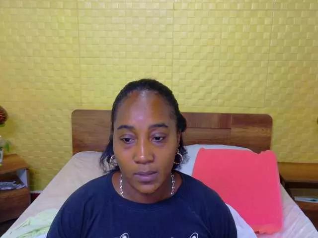 Offline kiara-evanss on BongaCams
