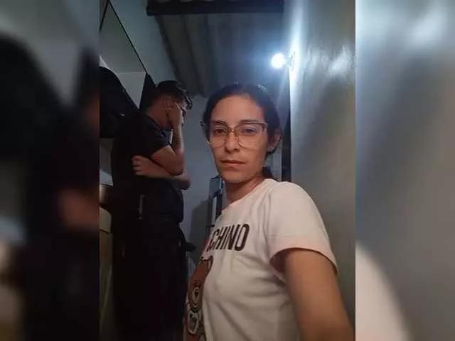 Offline Kingofqueen23 on BongaCams