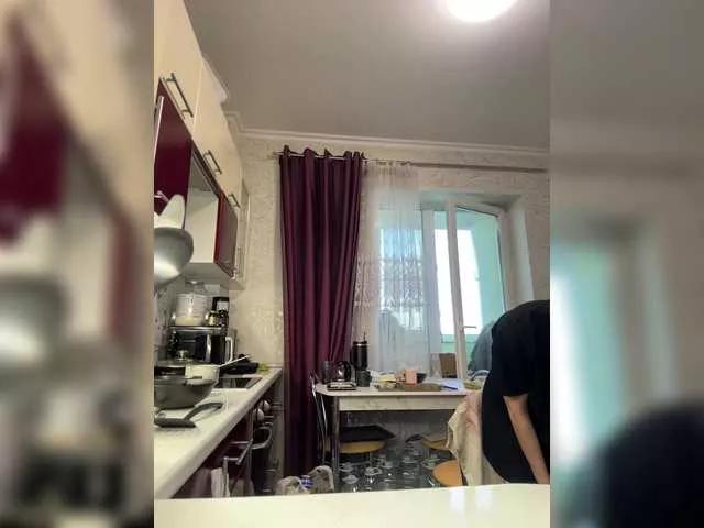 Offline KiraLiLime on BongaCams