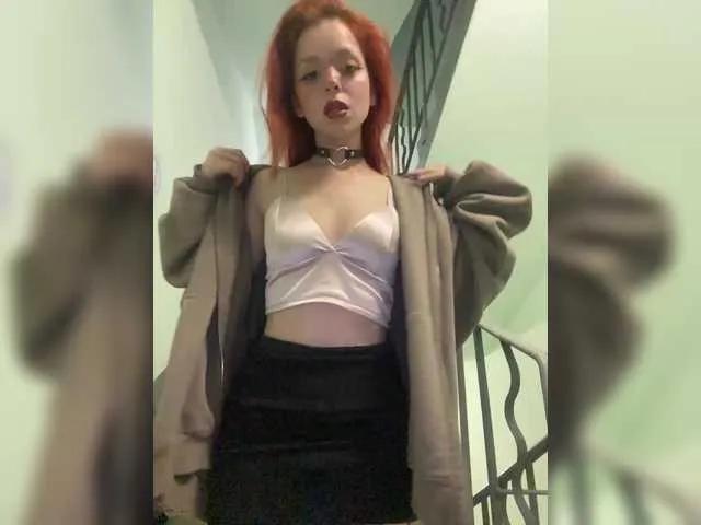 KiraSaud69 masturbate to this enticing slut as her bod gets pounded KiraSaud69 from BongaCams