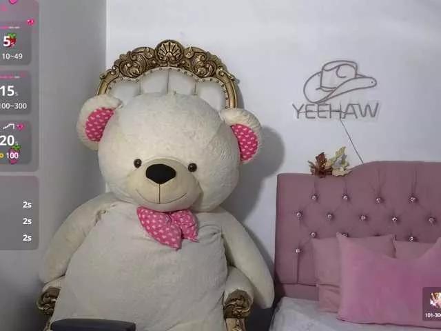 Freechat KISSI-TAY on BongaCams