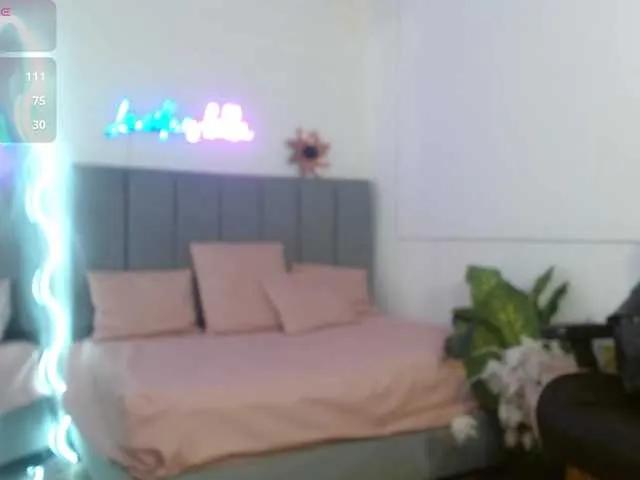 Freechat KISSI-TAY on BongaCams