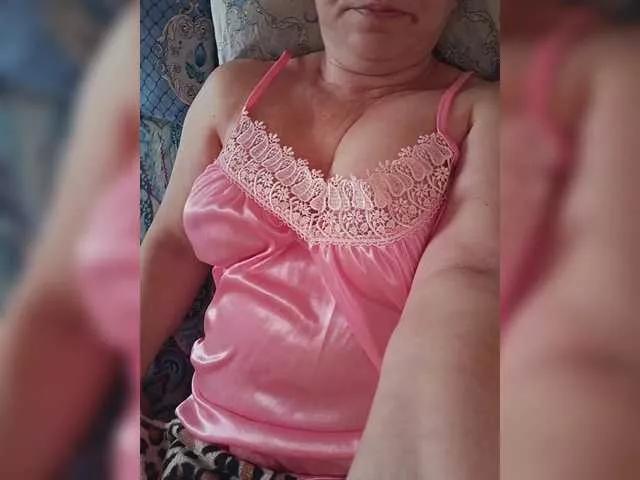 Offline Lady-Erata on BongaCams