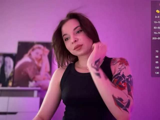 Offline Lady-shy on BongaCams