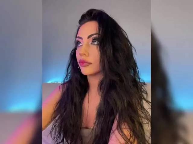 Freechat LADYCharmer on BongaCams