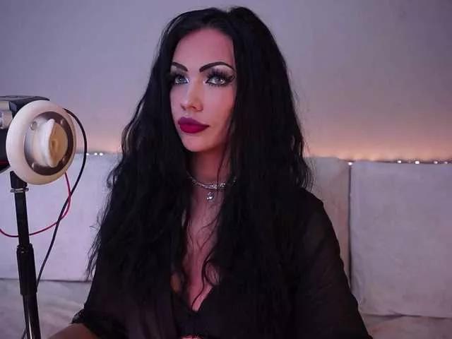 Freechat LADYCharmer on BongaCams