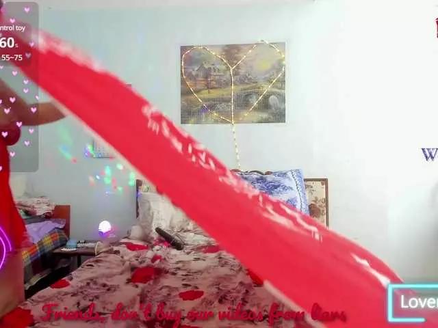 Offline ladyred1 on BongaCams